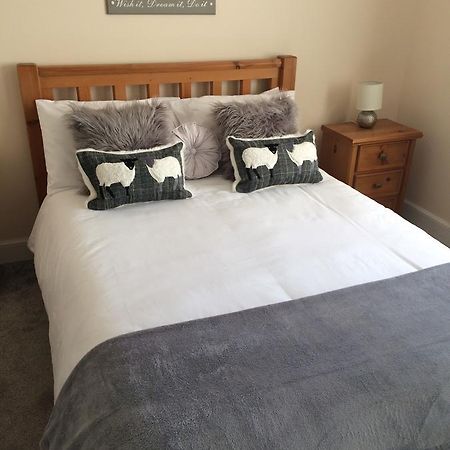 Edgehill B&B Kennethmont Екстериор снимка